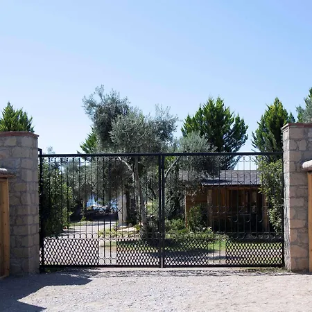 Antique Beach And Bungalow 3* Assos