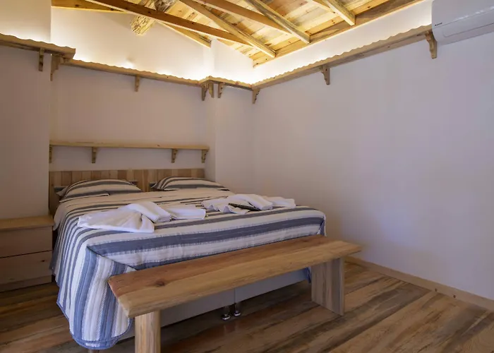 Antique Beach And Bungalow 3*